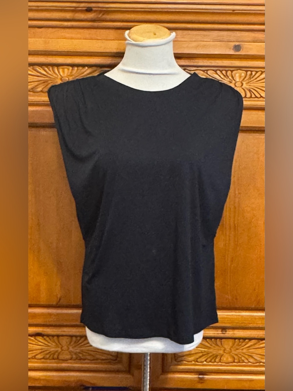 Banana Republic Navy Sleeveless Crewneck Shell